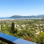 Alba Villa