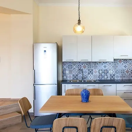 ヴィラ Alba Apolpaina